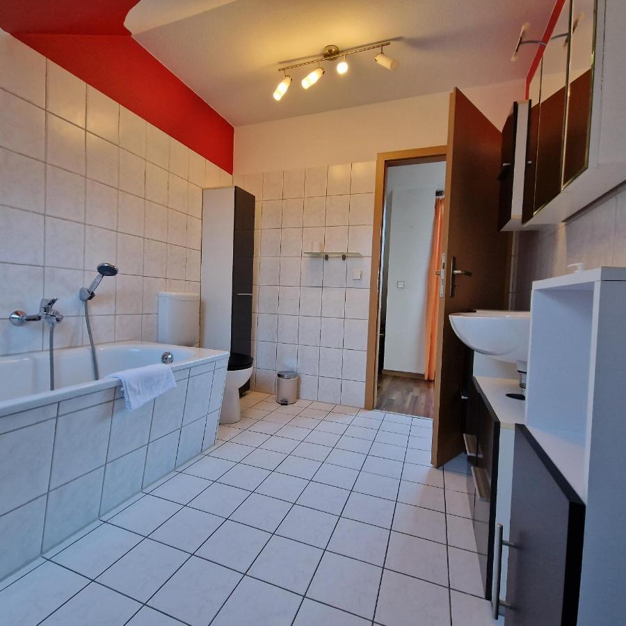 Dm Hotels & Apartments - Apartment Dosborn 5-9 Dingelstadt Exteriör bild